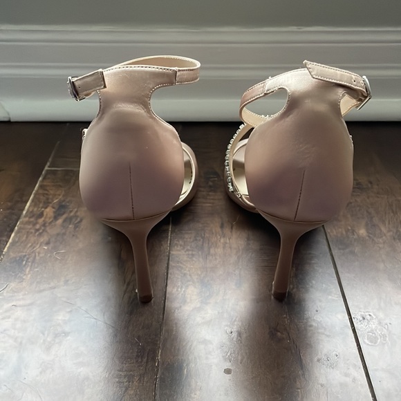 NWT- Le Chateau Blush Satin Heels with Crystals - Picture 6 of 8